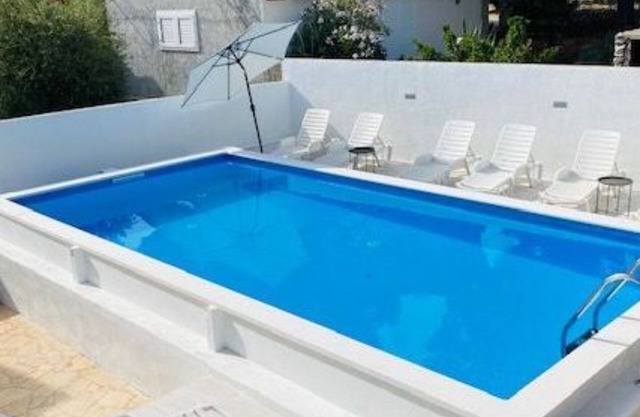 Villa Brazza - Two Bedroom Apartment 1