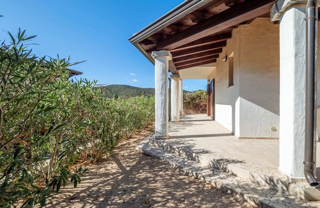 VILLA BUGARI - air conditioned new villa & Free Wi-Fi