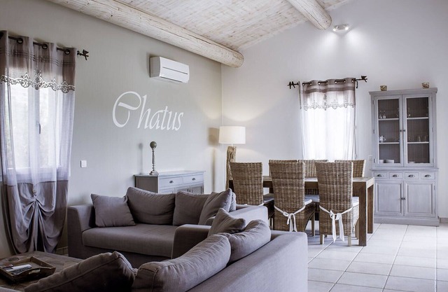Villa Chatus - private pool and terrace