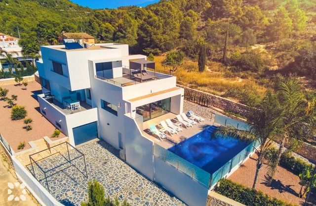 Villa CABALLITO DE MAR by Abahana Villas