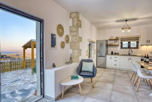 Villa Camesi - Quiet Escape with Stunning Views