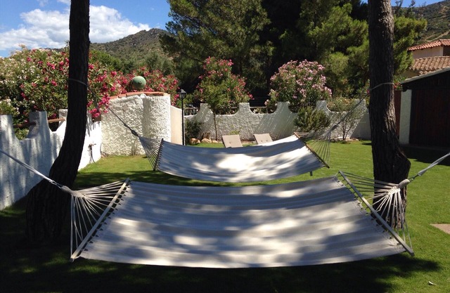 Villa Camilla just a step away from the sea with excellent for relaxing garden