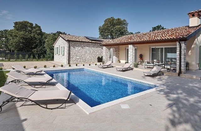 Villa Celtis with a pool and mini wellness
