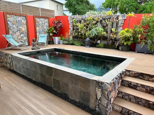 Villa charmante avec piscine à Piton Saint-Leu, 120 m²