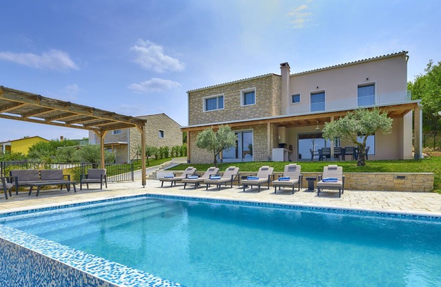 Villa Complex Motovun nearby Motovun – Crovillas GmbH