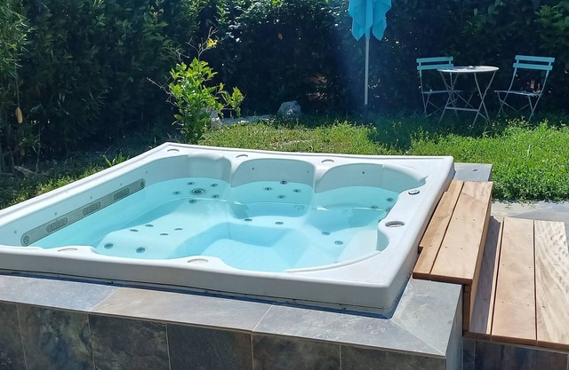 Villa Côte d'Azur with Jacuzzi