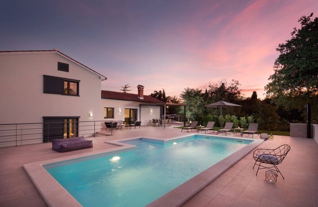 Villa del Sol is luxury villa with pool in greenery