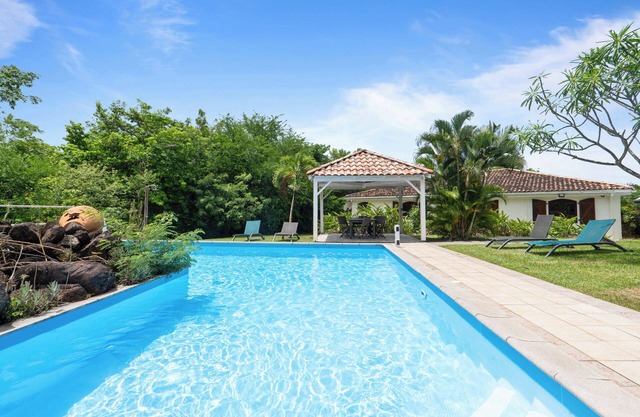 Villa Diamantina - Four Bedroom Villa, Sleeps 8