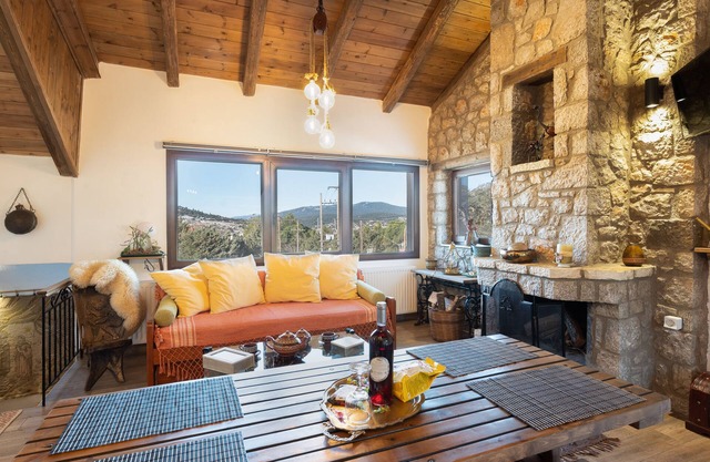 Villa Dianne Apt 2 Livadi Arachovas