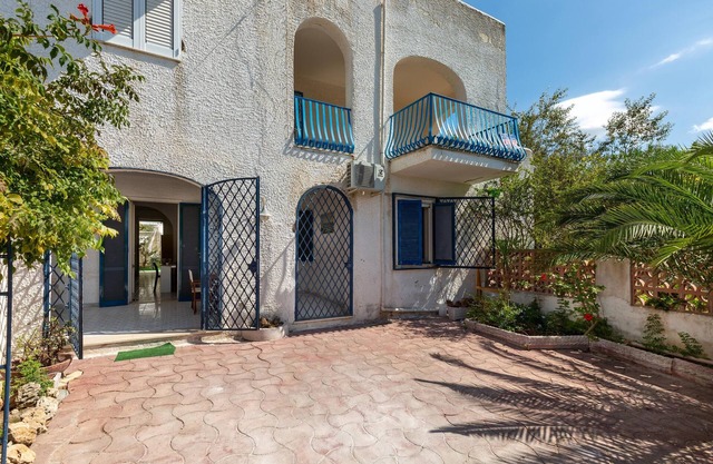 Villa Domy by BarbarHouse