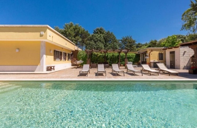 Villa Dosagiri with pool
