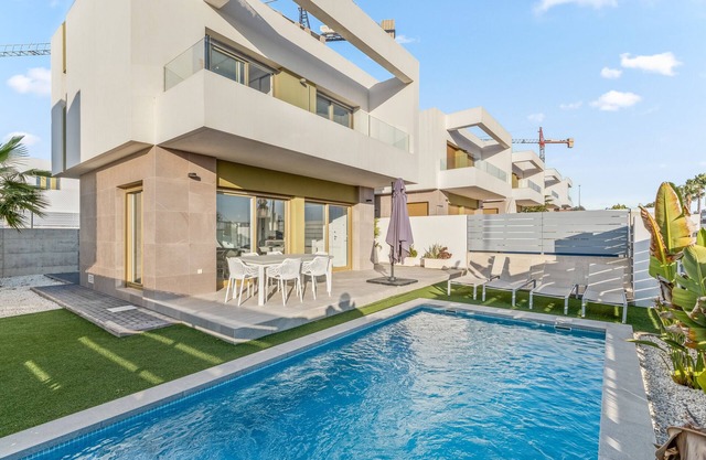 Villa "El Sueño" with Sea View, Private Pool & Wi-Fi