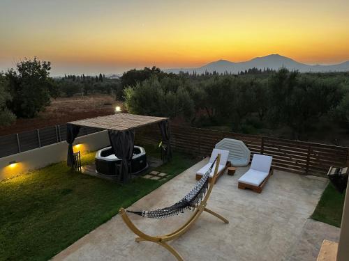 VILLA ELENA ΝΕΑΠΟΛΗ Βοιών