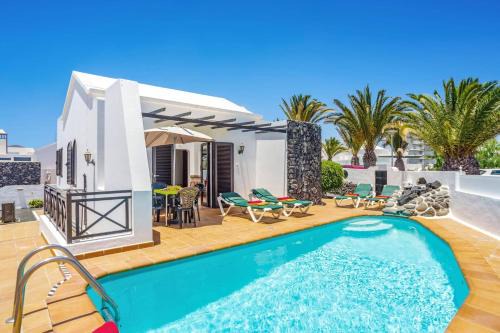 Villa Elena Sol by Villa Plus