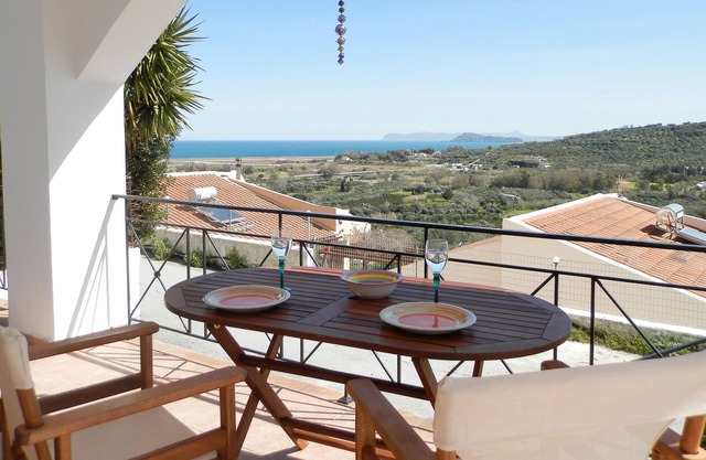 Villa Elmanda near the beach with amazing view, private pool