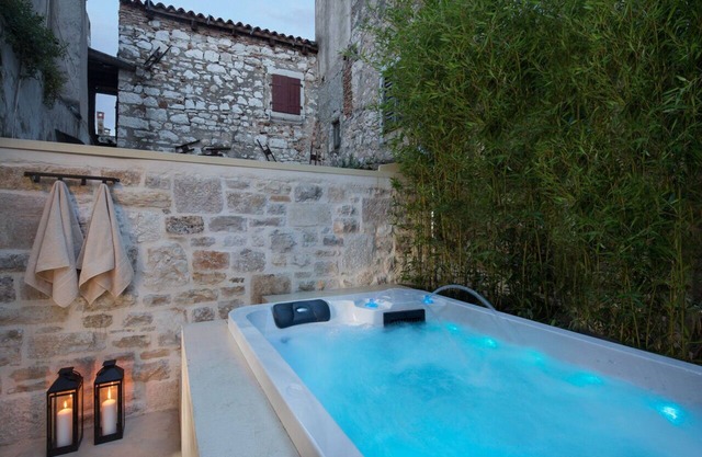 Villa Euphrasiana (V6622-K1) - Porec