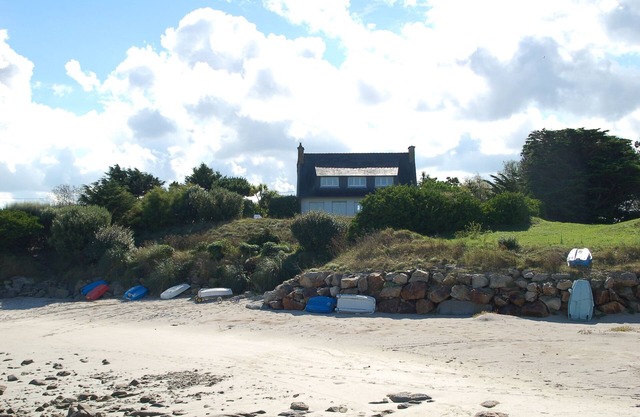 Villa for 6 people with a sauna on the beach