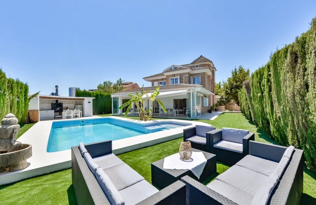 Villa for rent in Calpe, SENIETA