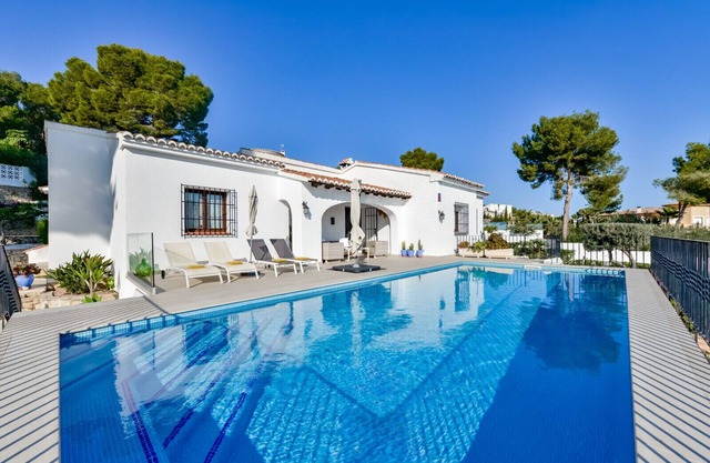 Villa for rent in Moraira, OLGA