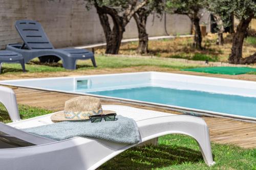 Villa Fyllo - Private Pool & Steps from the Beach