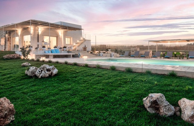 Villa Gialonia 8+2, Emma Villas