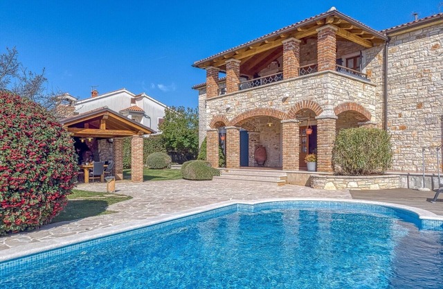 Villa Graziela with pool