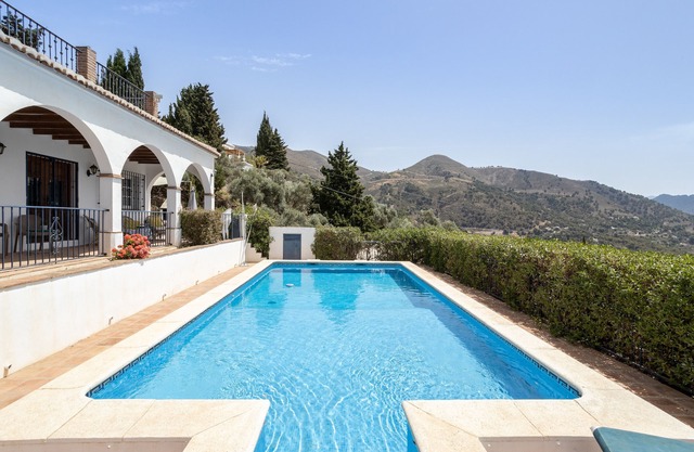 Villa "Hugo" with Sea and Mountain View & Wi-Fi