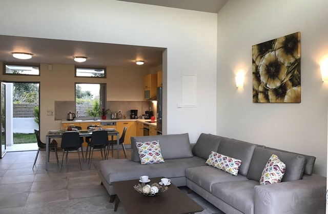 Villa ilios with private swiming pool