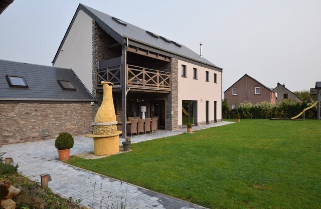 Villa in Durbuy with Sauna and Golf Nearby