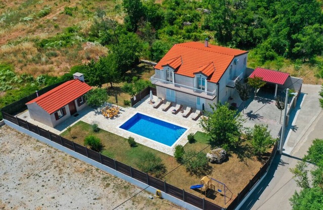 Villa Ivana-Makarska by Villas Guide