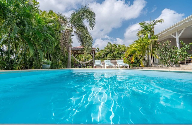 Villa Kaline - Three Bedroom Villa, Sleeps 6