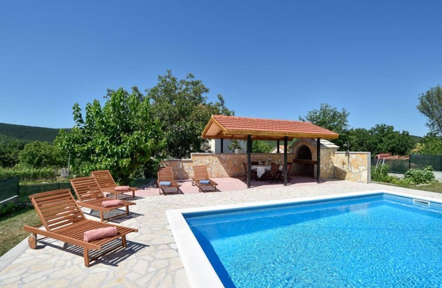 Villa Kamena with private pool