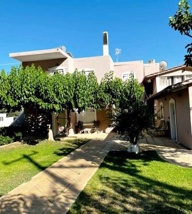 "Villa Kanavos" apts