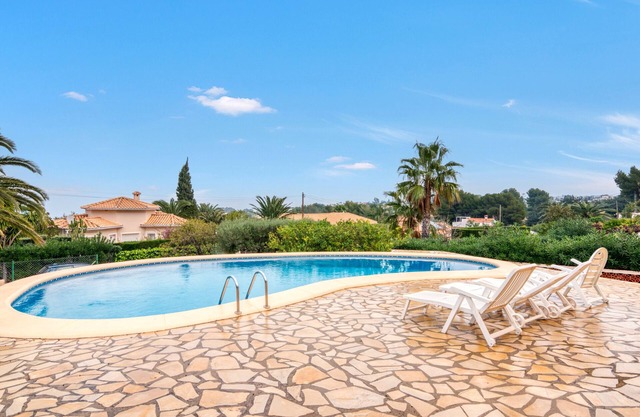 Villa 'Khiter' with Private Pool, Wi-Fi and Air Conditioning
