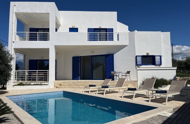 Villa Kokkinos Ilios