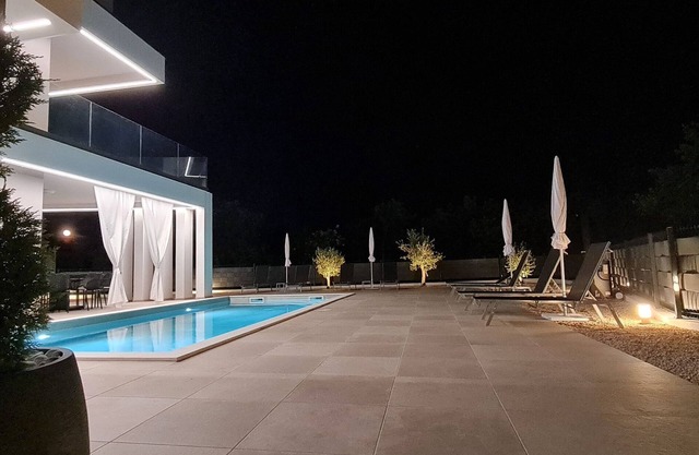 Villa La Vie (10028-K1) - Garica