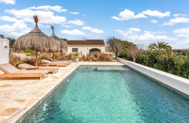 Villa 'Las Brisas' with Mountain View, Wi-Fi and Air Conditioning