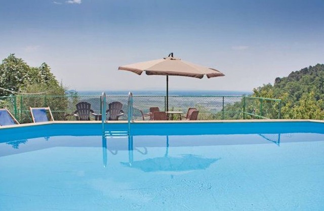 Villa Las Palmas by Nicola Real Estate