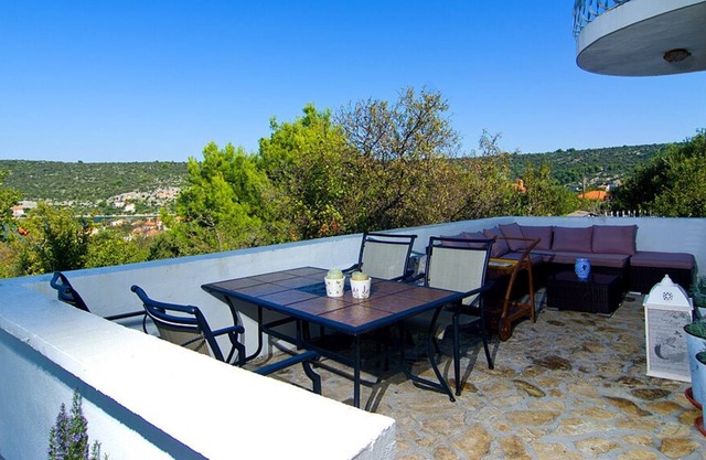 Villa Lida beautiful house on sunshine side