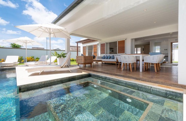 VILLA LILOU, Splendide villa au centre de Grand Baie