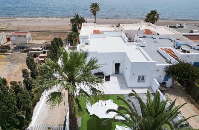 Villa located in Mojacar, few steps from the beach