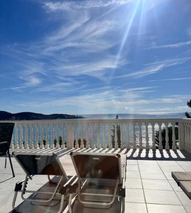Villa Luna Blue