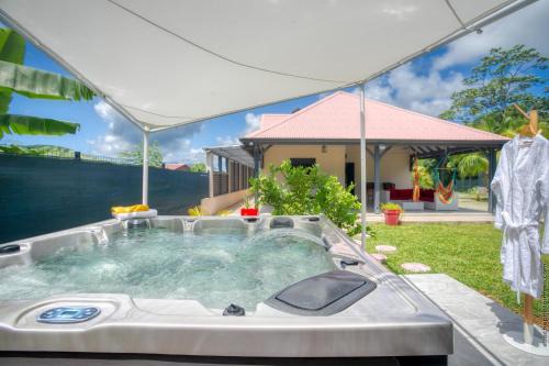 Villa Mabèlo enracinée dans la mémoire ouverte sur le monde