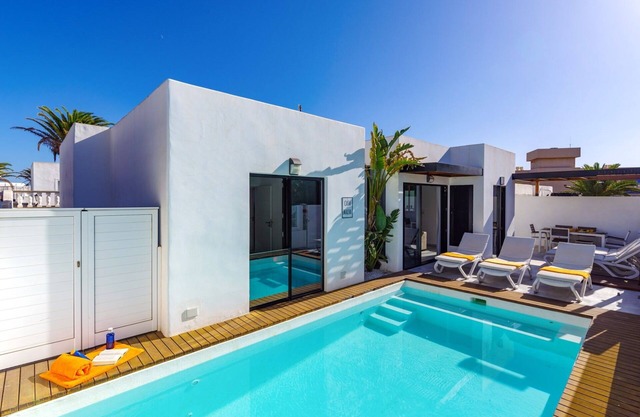 Villa Malva by Villa Plus