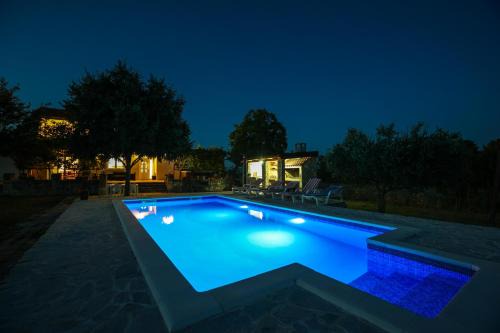 Villa Mandorla with private pool