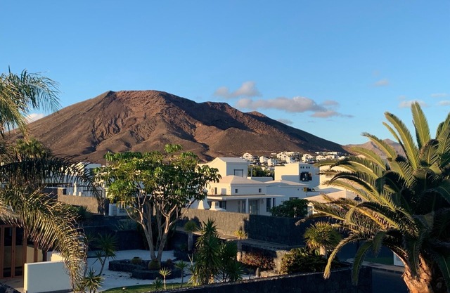 Villa Marisma | 3 Bedrooms | Private Pool | Prime Location | Furnished Terrace | Parking Area | Playa Blanca