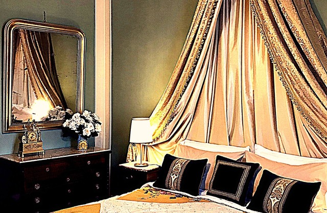 VILLA MARRONE Regent Suite