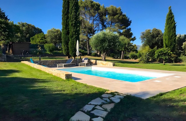 Villa 'Mas Jas' with Mountain View, Private Pool and Wi-Fi