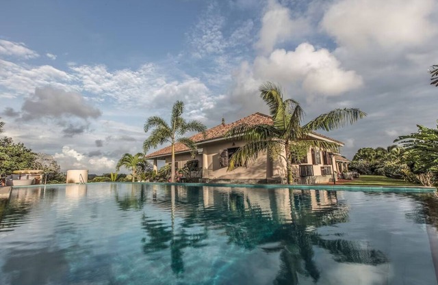 Villa Mayurana - Entire Villa