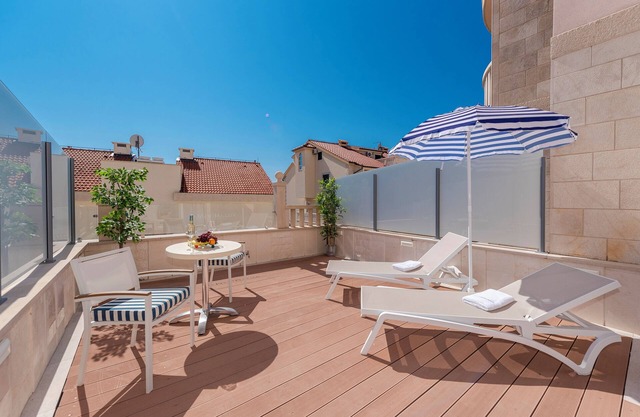 Villa MiraMar